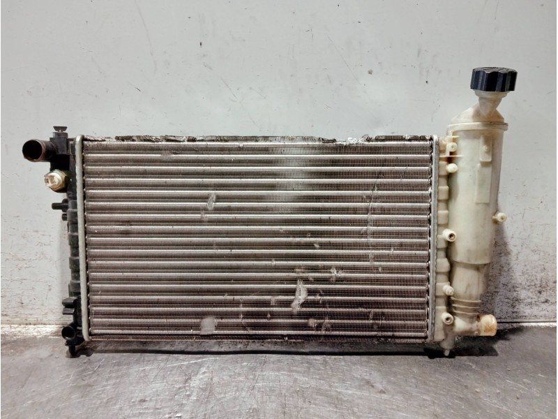 Recambio de radiador agua para citroen saxo referencia OEM IAM CR468000S 8MK376716471 