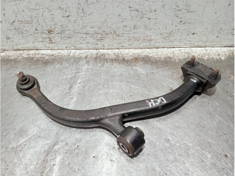 Recambio de brazo suspension inferior delantero derecho para citroen saxo referencia OEM IAM   