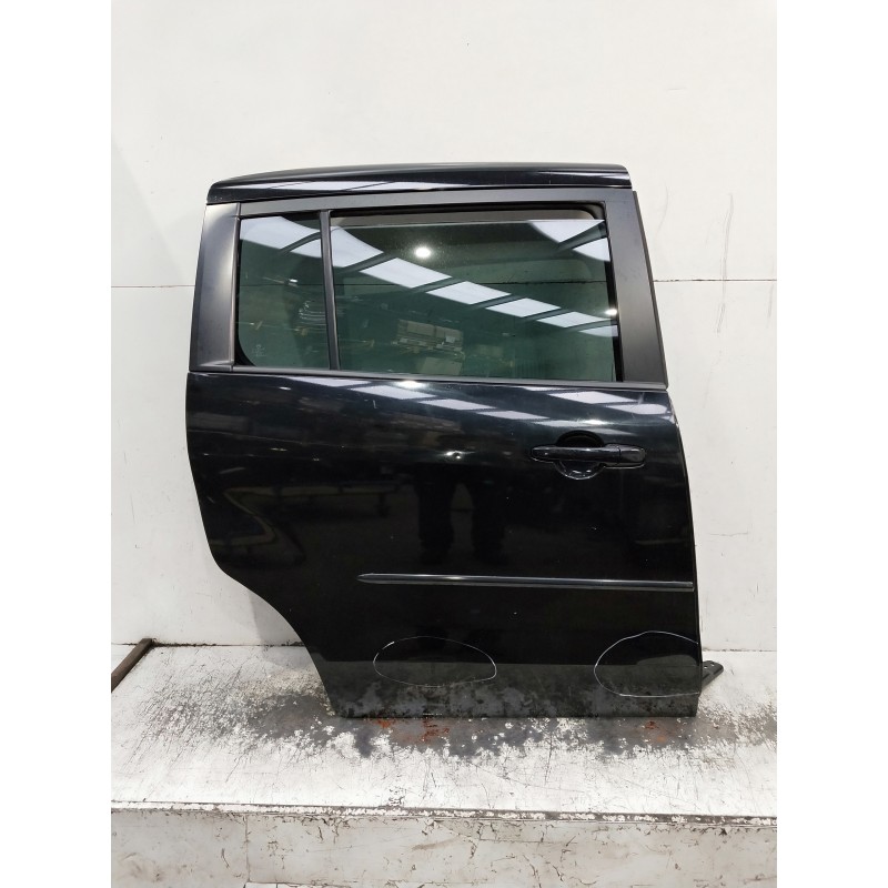 Recambio de puerta lateral corredera derecha para mazda 5 berl. (cr) referencia OEM IAM  VER FOTOS 5P
