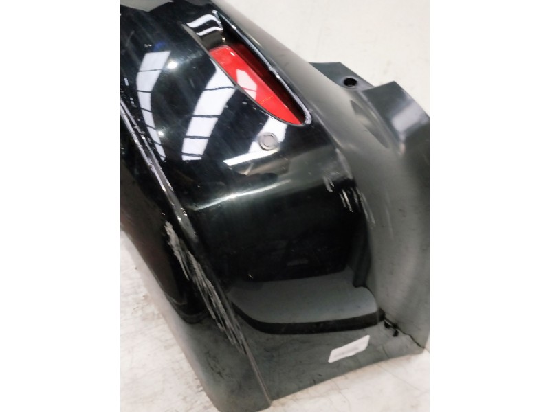 Recambio de paragolpes trasero para mazda 5 berl. (cr) referencia OEM IAM  OJO VER FOTOS TIENE DESPERFECTOS Y LLEVA SENSORES NO 