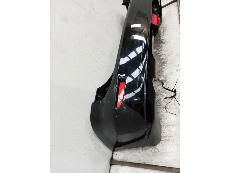 Recambio de paragolpes trasero para mazda 5 berl. (cr) referencia OEM IAM  OJO VER FOTOS TIENE DESPERFECTOS Y LLEVA SENSORES NO 