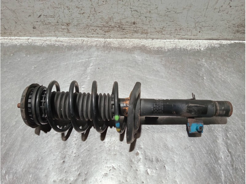 Recambio de amortiguador delantero derecho para citroen c-elysée referencia OEM IAM 9826219680  