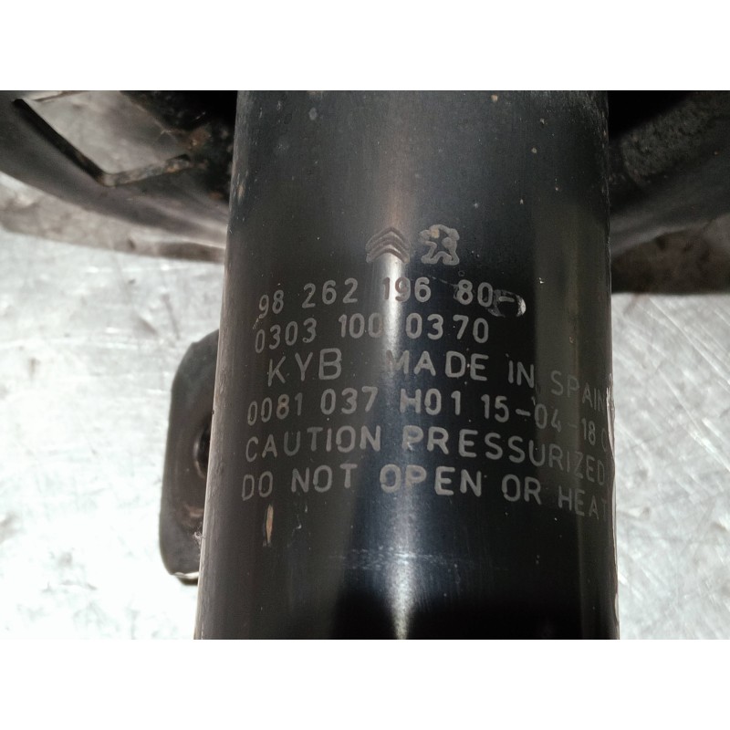 Recambio de amortiguador delantero derecho para citroen c-elysée referencia OEM IAM 9826219680  