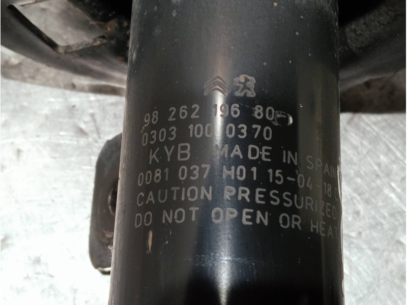 Recambio de amortiguador delantero derecho para citroen c-elysée referencia OEM IAM 9826219680  