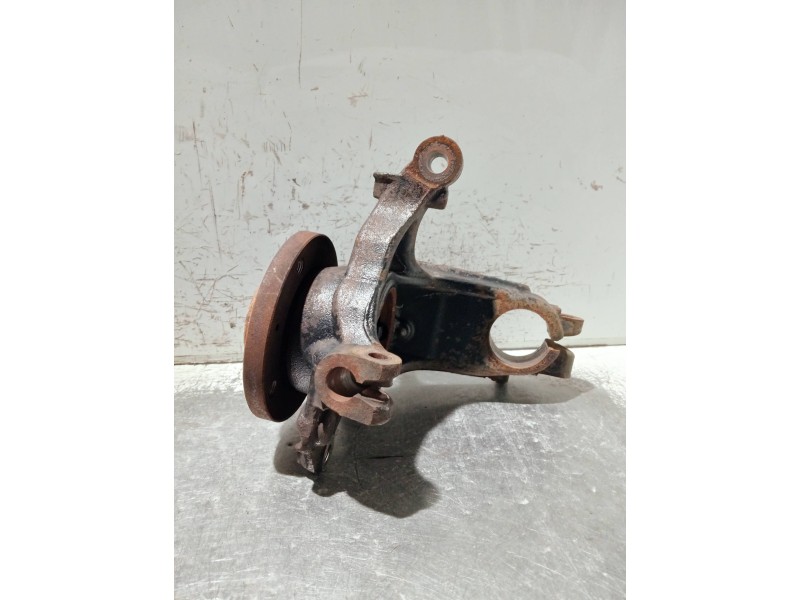 Recambio de mangueta delantera izquierda para citroen c-elysée referencia OEM IAM   