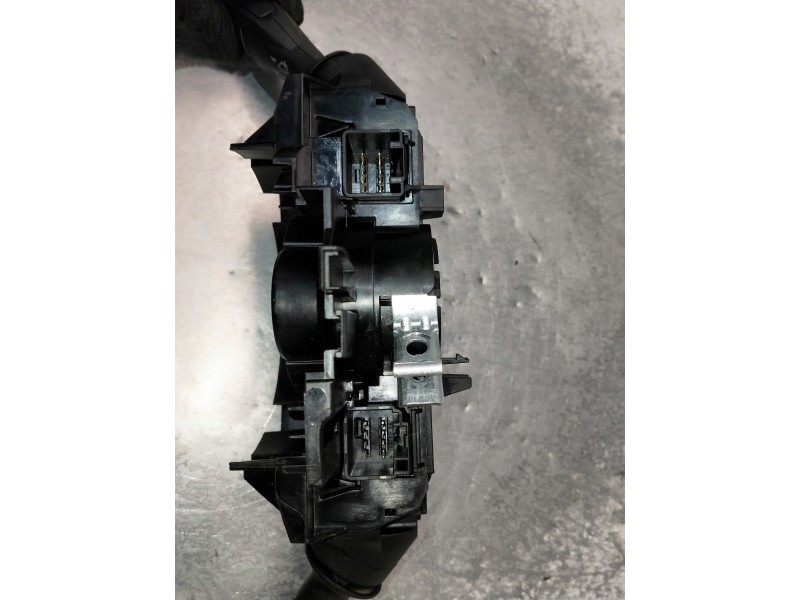 Recambio de mando luces para ford fiesta (cb1) referencia OEM IAM 8A6T13N064BF 8A6T13335BC 8A6T17A553