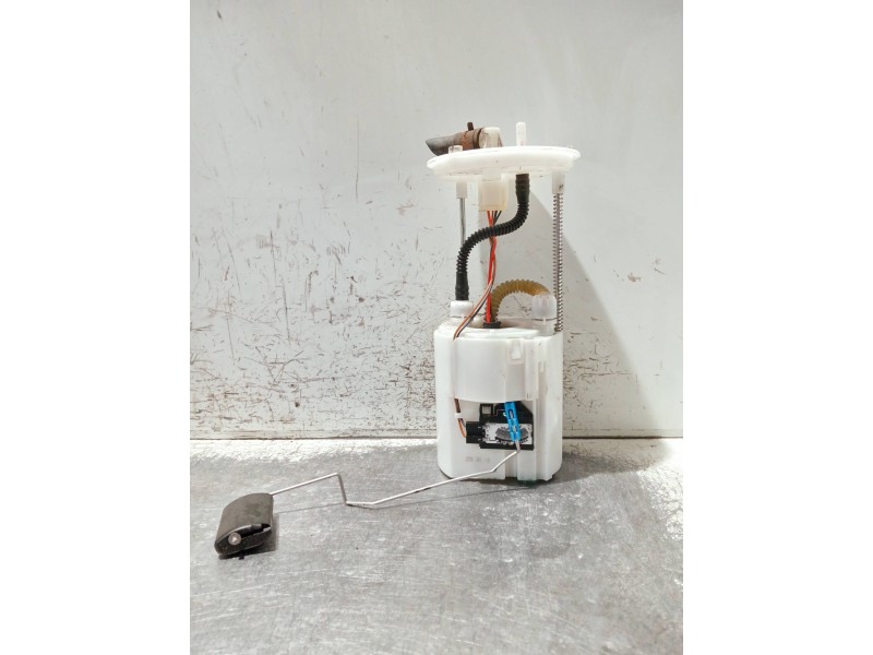 Recambio de bomba combustible para kia sportage referencia OEM IAM 311102Y450 1000883789 