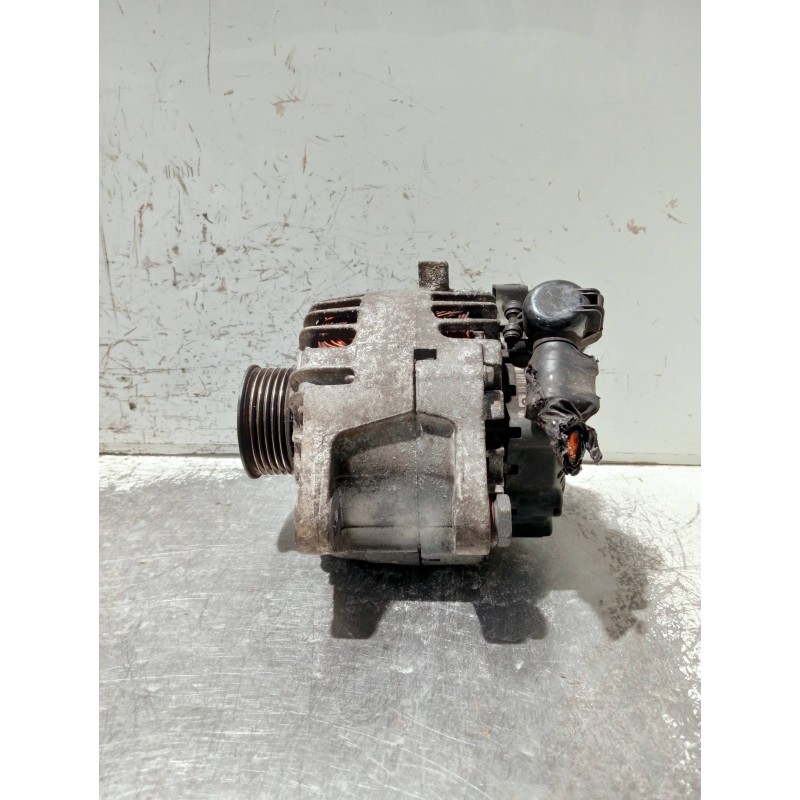 Recambio de alternador para kia sportage referencia OEM IAM 373002B600 2609780 
