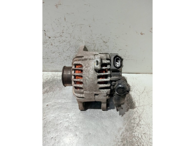 Recambio de alternador para kia sportage referencia OEM IAM 373002B600 2609780 