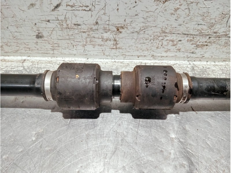 Recambio de transmision delantera derecha para kia sportage referencia OEM IAM 2Y830R  