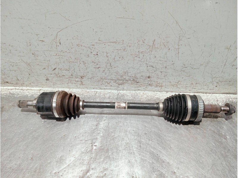 Recambio de transmision delantera izquierda para kia sportage referencia OEM IAM Y830L 495002Y830 