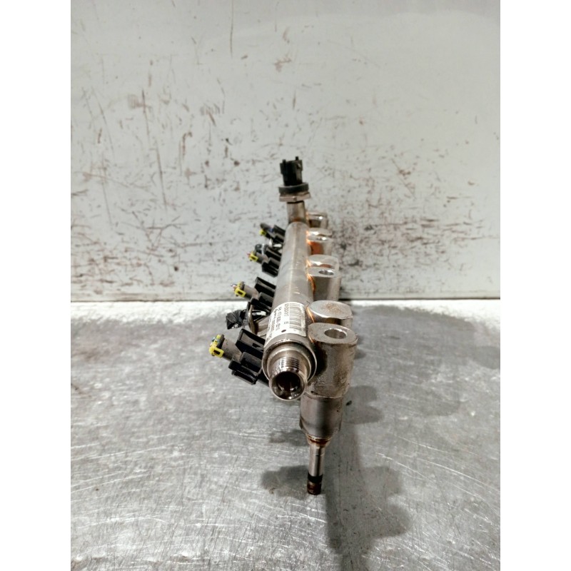 Recambio de rampa inyectora para kia sportage referencia OEM IAM 353502B110 9062040002 