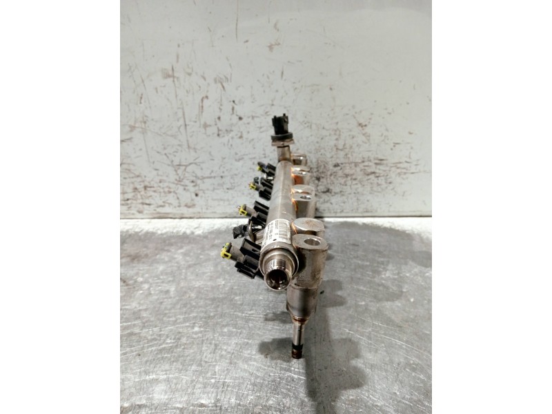 Recambio de rampa inyectora para kia sportage referencia OEM IAM 353502B110 9062040002 