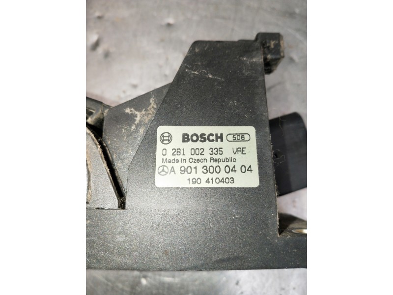 Recambio de potenciometro pedal para mercedes vito (w638) combi referencia OEM IAM 0281002335 A9013000404 