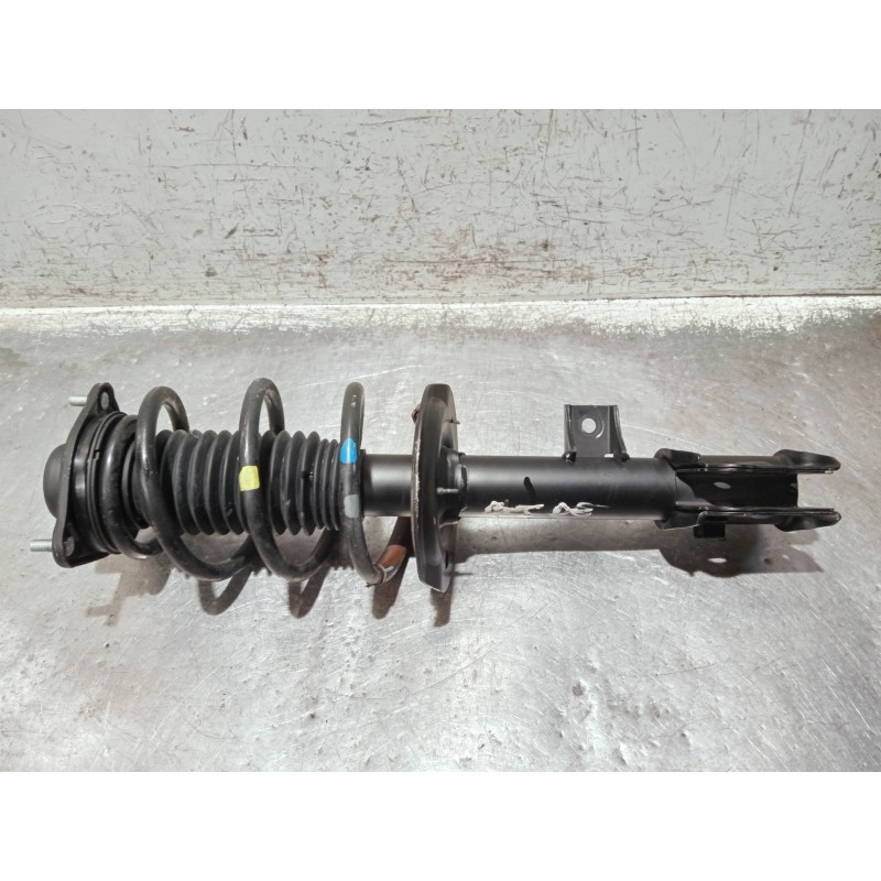 Recambio de amortiguador delantero derecho para kia sportage referencia OEM IAM 339402  