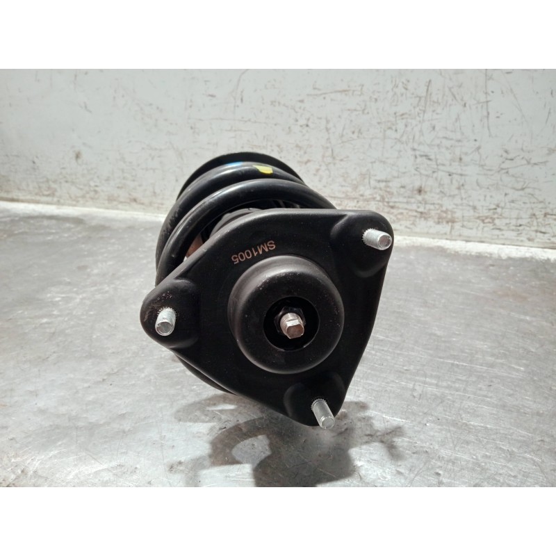 Recambio de amortiguador delantero derecho para kia sportage referencia OEM IAM 339402  