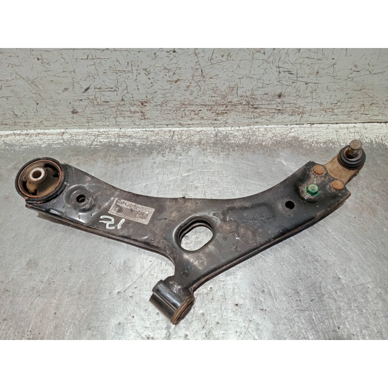 Recambio de brazo suspension inferior delantero izquierdo para kia sportage referencia OEM IAM 545002Y500  