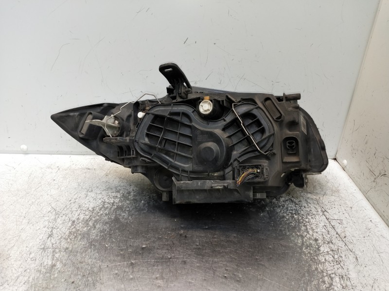 Recambio de faro izquierdo para bmw serie 1 berlina (e81/e87) referencia OEM IAM 6311719338702 89317591 