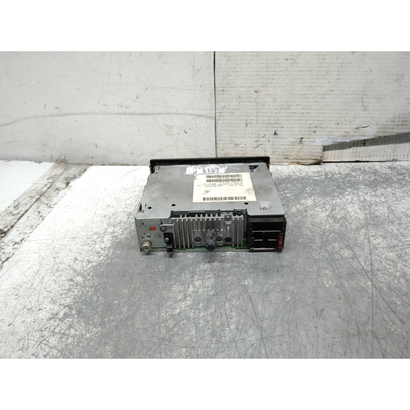 Recambio de sistema audio / radio cd para opel vivaro furgón/combi (07.2006 =>) combi 2.7t l1h1 referencia OEM IAM 281151362R  