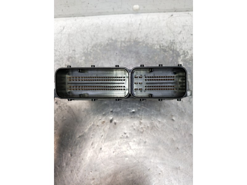 Recambio de centralita motor uce para bmw serie 1 berlina (e81/e87) referencia OEM IAM 0281013537 7807828 