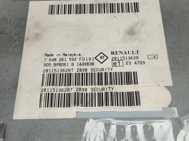 Recambio de sistema audio / radio cd para opel vivaro furgón/combi (07.2006 =>) combi 2.7t l1h1 referencia OEM IAM 281151362R  