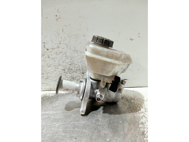 Recambio de bomba freno para porsche cayenne (typ 92aa) diesel referencia OEM IAM 7P0611303A 32667767 