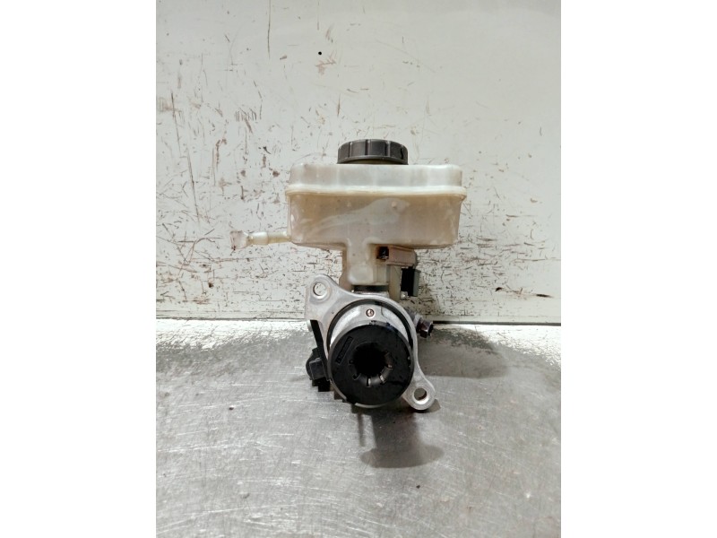 Recambio de bomba freno para porsche cayenne (typ 92aa) diesel referencia OEM IAM 7P0611303A 32667767 