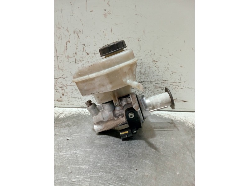 Recambio de bomba freno para porsche cayenne (typ 92aa) diesel referencia OEM IAM 7P0611303A 32667767 