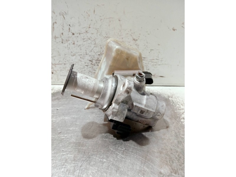 Recambio de bomba freno para porsche cayenne (typ 92aa) diesel referencia OEM IAM 7P0611303A 32667767 