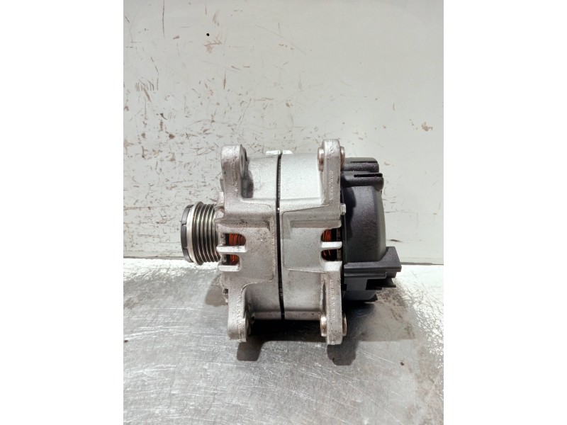 Recambio de alternador para porsche cayenne (typ 92aa) diesel referencia OEM IAM A715553A 305928230500 