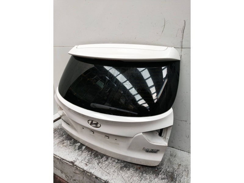 Recambio de porton trasero para hyundai ix35 referencia OEM IAM   5P