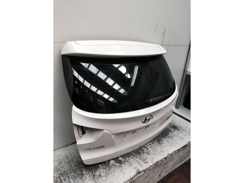 Recambio de porton trasero para hyundai ix35 referencia OEM IAM   5P