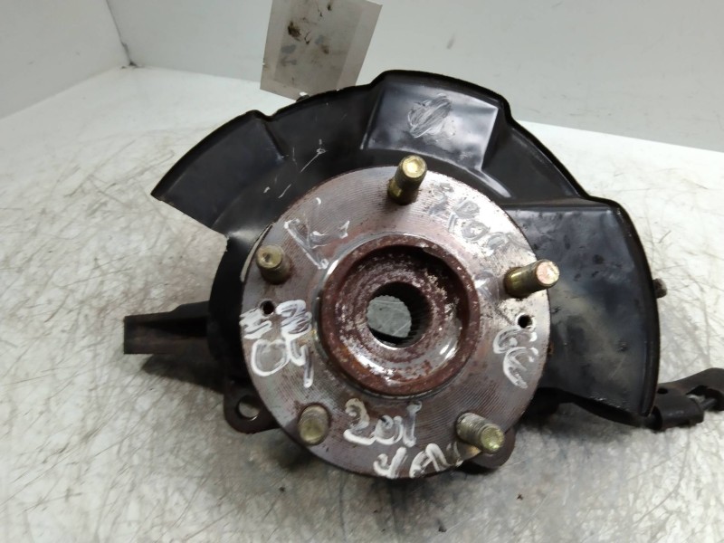 Recambio de mangueta delantera izquierda para kia sportage 2.0 cat referencia OEM IAM   