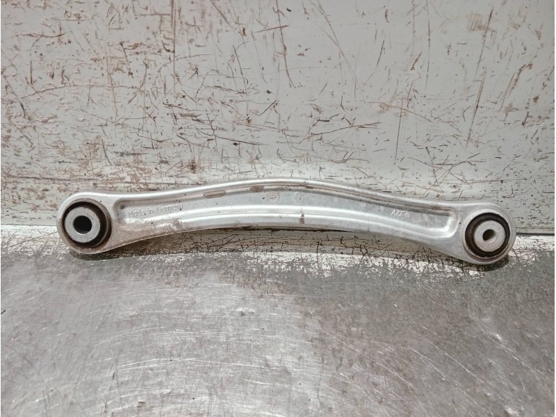 Recambio de brazo suspension superior trasero derecho para porsche cayenne (typ 92aa) diesel referencia OEM IAM 7L0505376A  