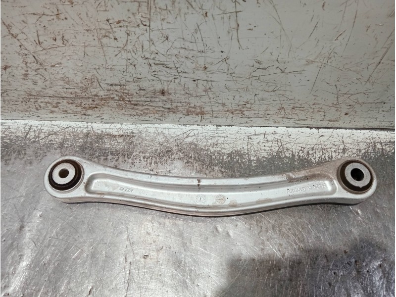Recambio de brazo suspension superior trasero derecho para porsche cayenne (typ 92aa) diesel referencia OEM IAM 7L0505376A  