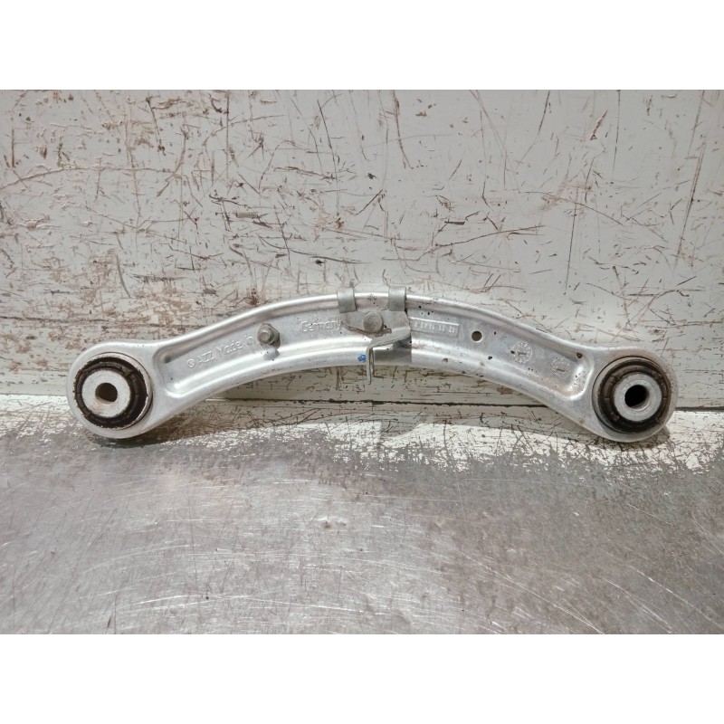 Recambio de brazo suspension superior trasero derecho para porsche cayenne (typ 92aa) diesel referencia OEM IAM 7L0505375A  