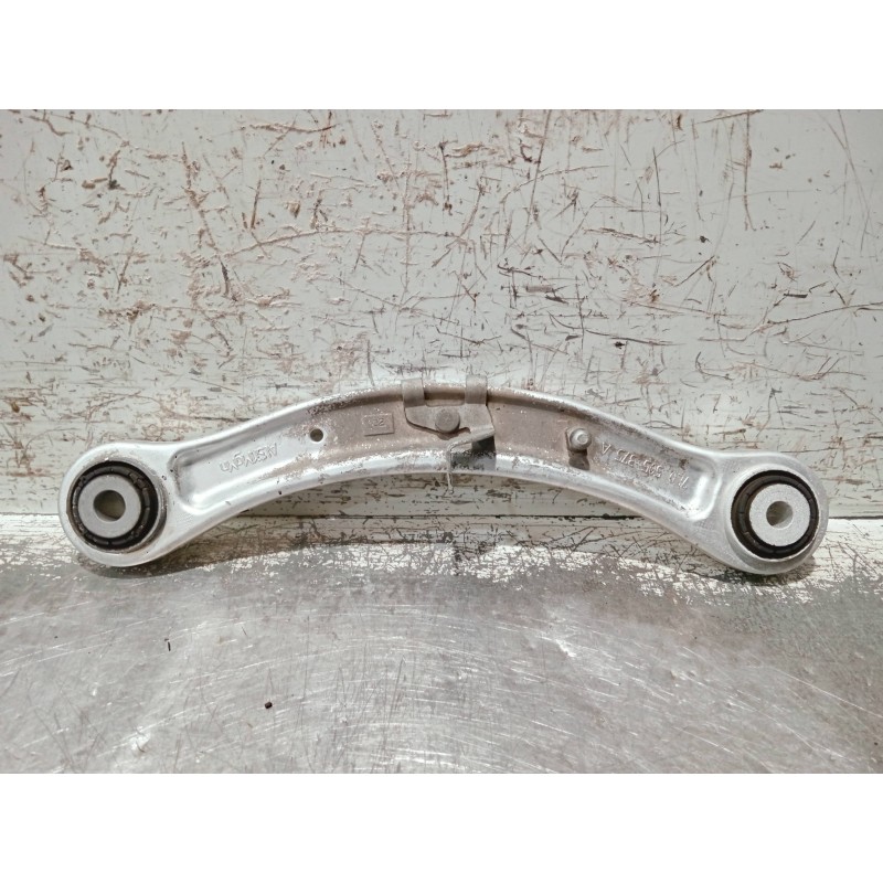 Recambio de brazo suspension superior trasero izquierdo para porsche cayenne (typ 92aa) diesel referencia OEM IAM 7L0505375A  