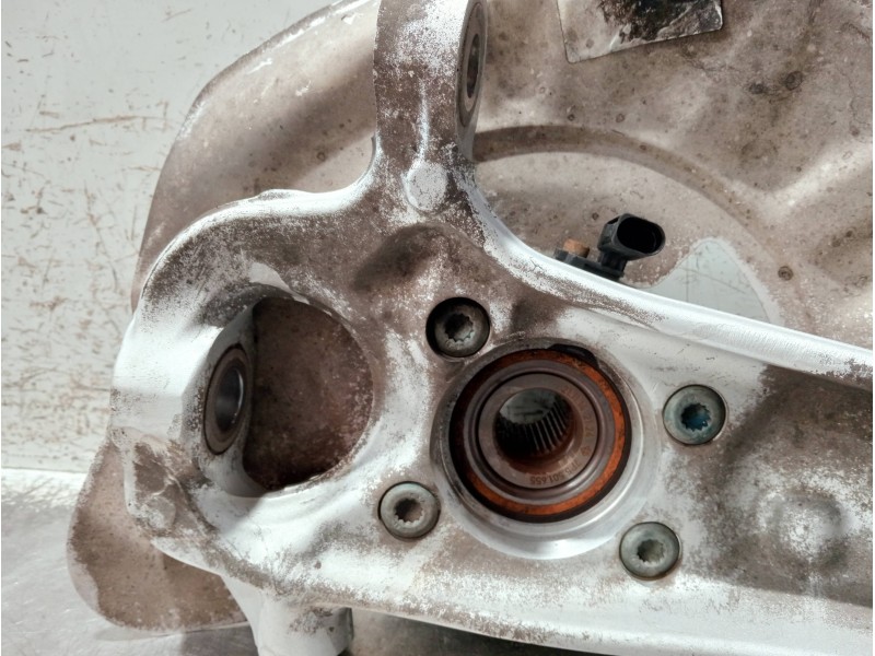 Recambio de mangueta delantera izquierda para porsche cayenne (typ 92aa) diesel referencia OEM IAM 7P0407245A  