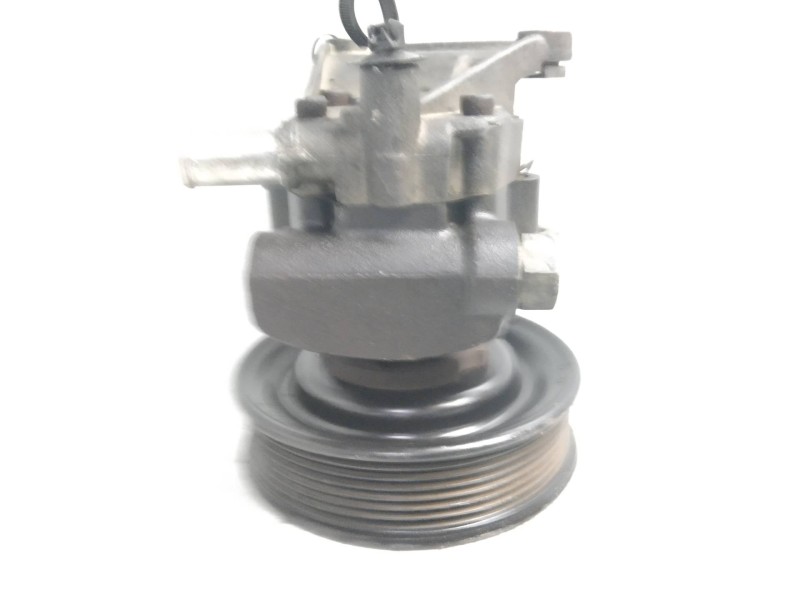 Recambio de bomba direccion para jaguar xj 4.0 v8 32v cat referencia OEM IAM MJA8111BG  