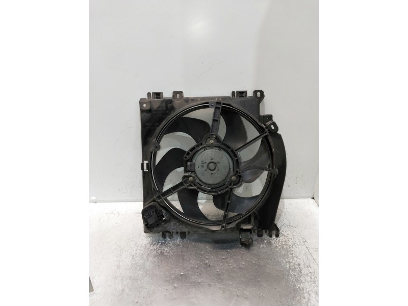 Recambio de electroventilador para nissan micra (k12e) referencia OEM IAM 1831442016 1831717016D 