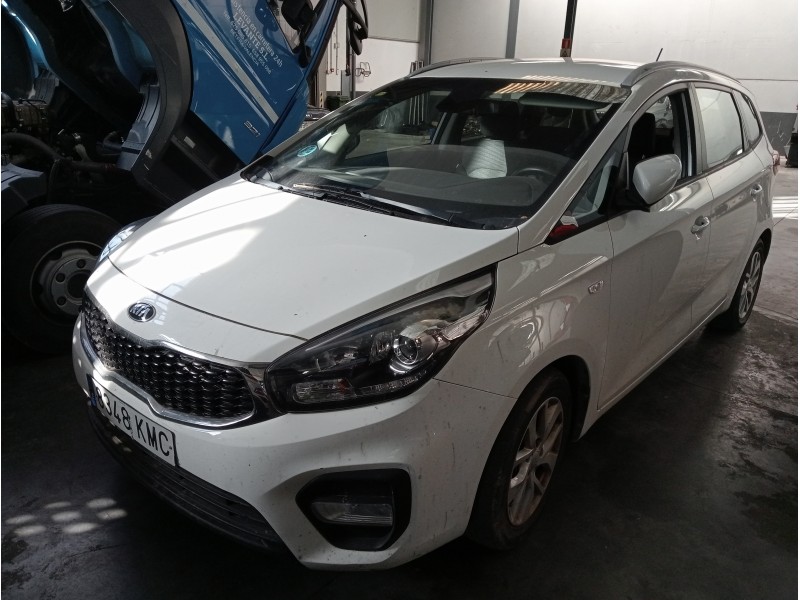 kia carens ( ) del año 2018