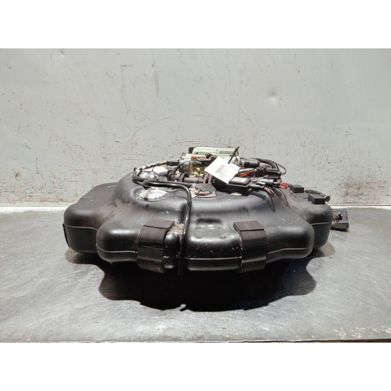 Recambio de deposito combustible para porsche cayenne (typ 92aa) diesel referencia OEM IAM 7P0131878 1029909ZGS ADBLUE