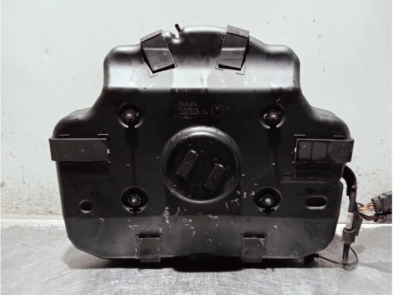Recambio de deposito combustible para porsche cayenne (typ 92aa) diesel referencia OEM IAM 7P0131878 1029909ZGS ADBLUE