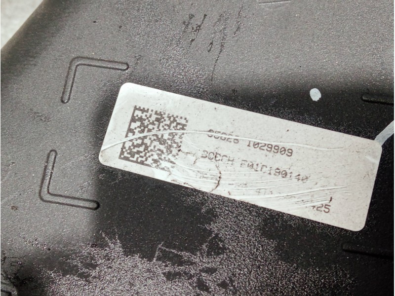 Recambio de deposito combustible para porsche cayenne (typ 92aa) diesel referencia OEM IAM 7P0131878 1029909ZGS ADBLUE