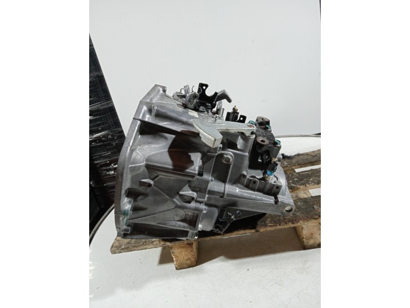 Recambio de caja cambios para renault koleos referencia OEM IAM ND8001 0017122 6V