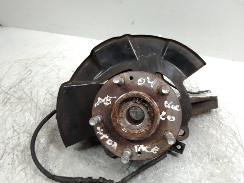 Recambio de mangueta delantera derecha para kia sportage 2.0 cat referencia OEM IAM   