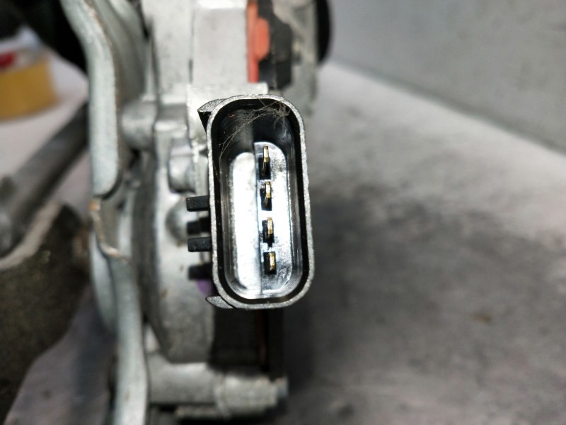 Recambio de motor limpia delantero para chrysler voyager (rg) 2.8 crd cat referencia OEM IAM W000002572 05113043AA 