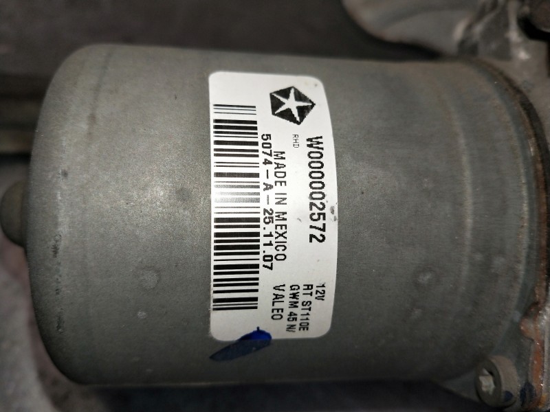 Recambio de motor limpia delantero para chrysler voyager (rg) 2.8 crd cat referencia OEM IAM W000002572 05113043AA 