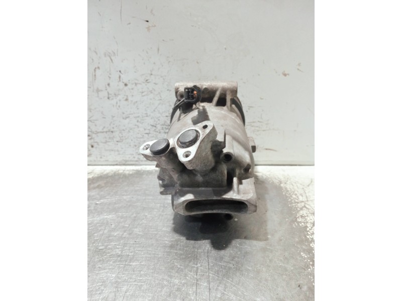 Recambio de compresor aire acondicionado para renault megane ii berlina 5p referencia OEM IAM 6570457  
