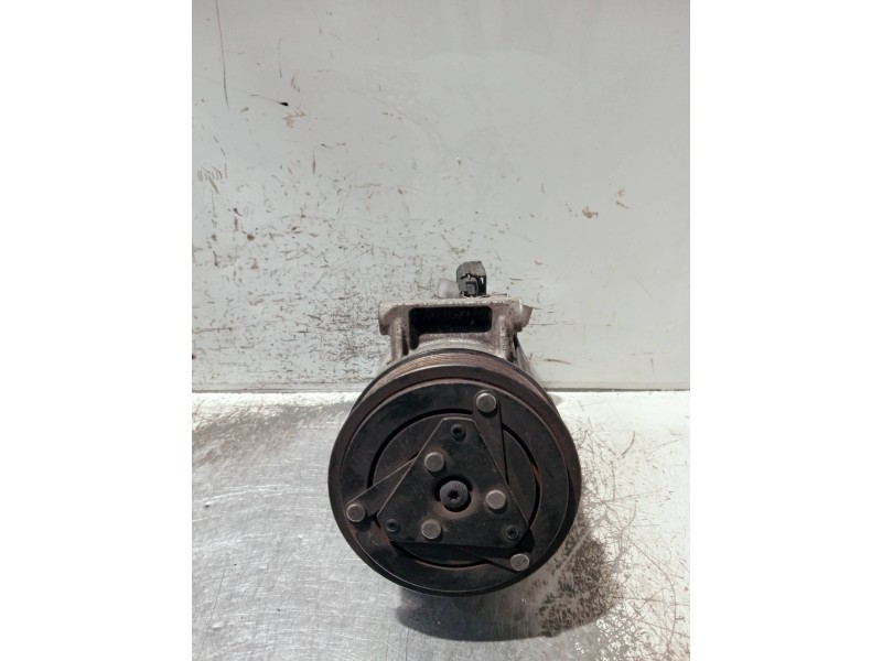 Recambio de compresor aire acondicionado para renault megane ii berlina 5p referencia OEM IAM 6570457  